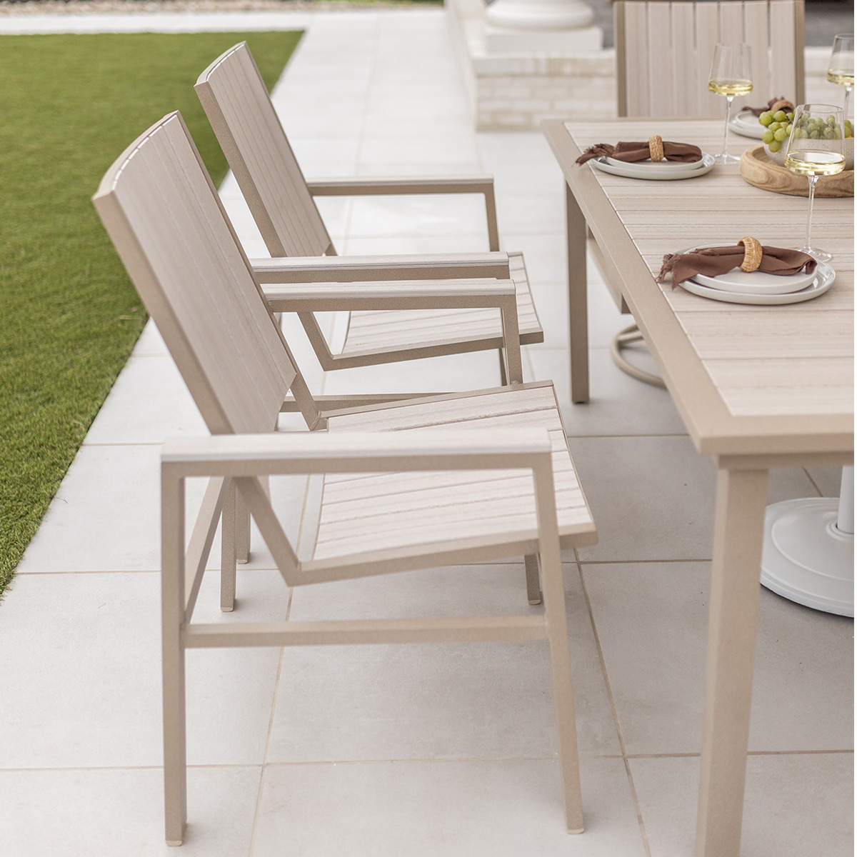 Vida Poly Dining Chair - Image 5