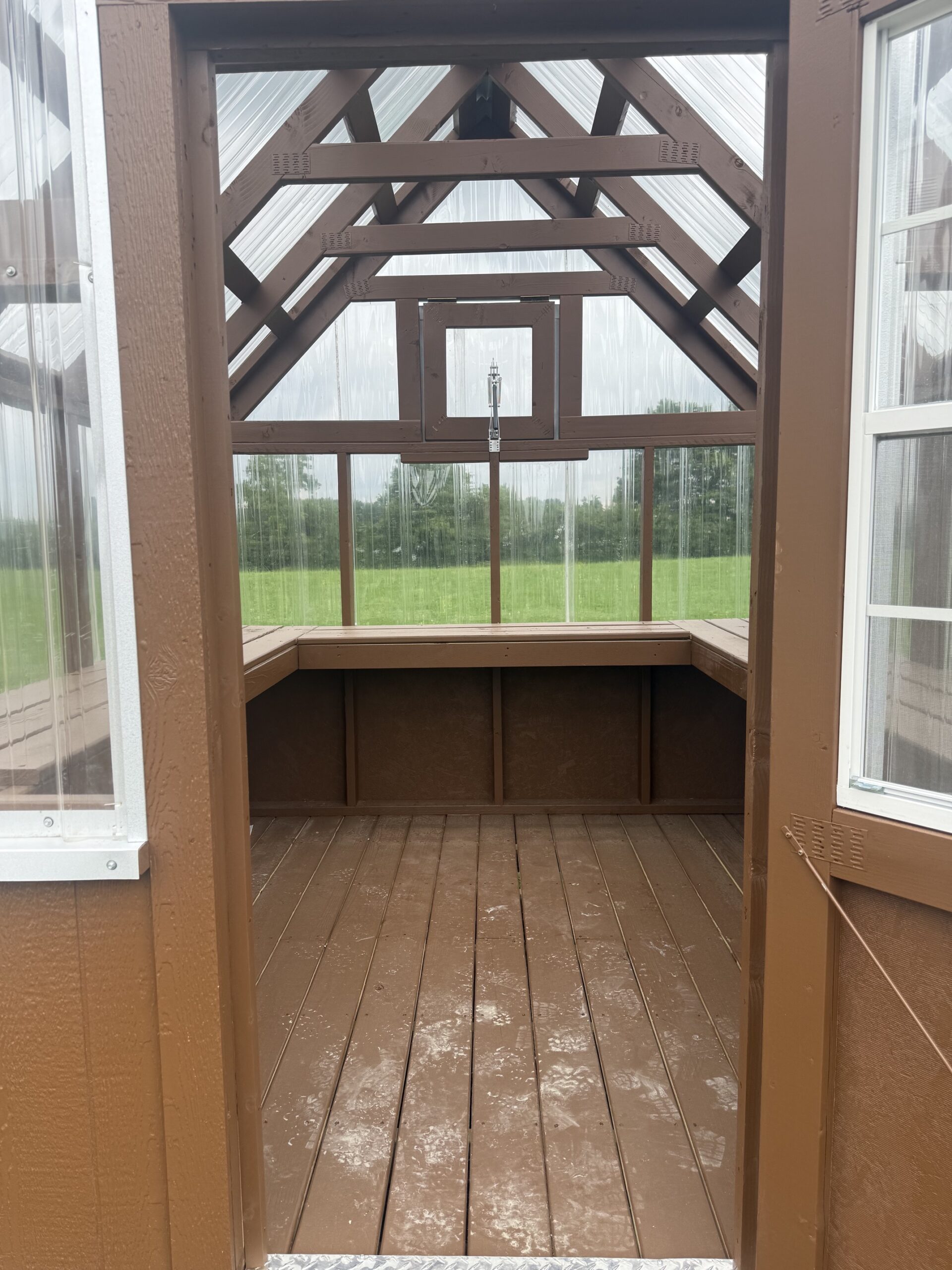 8' x 8' Greenhouse - Image 2