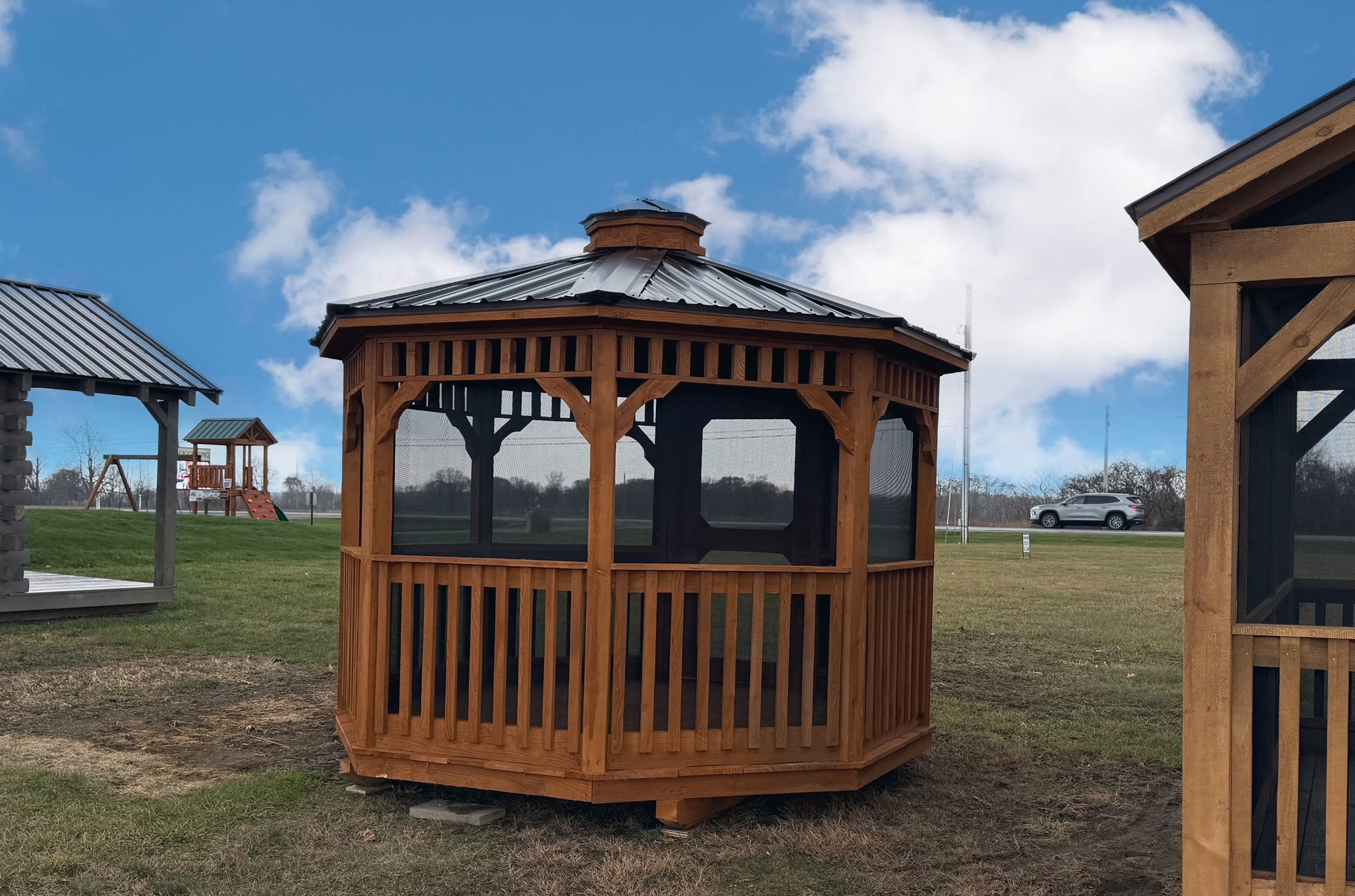 10' x 10' Octagon Gazebo w/Screens - Image 2