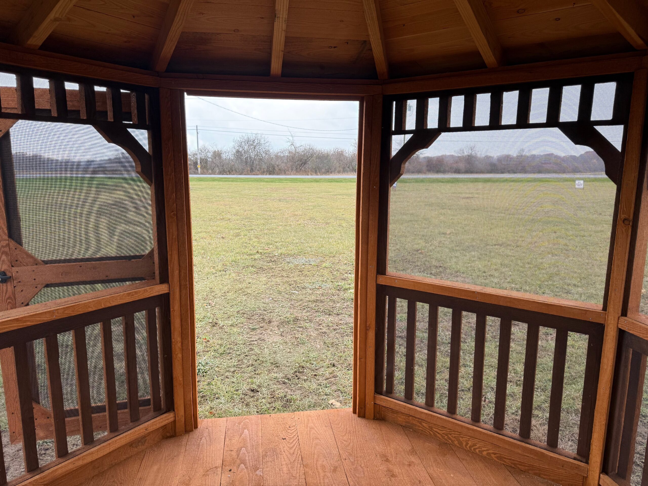 10' x 10' Octagon Gazebo w/Screens - Image 4